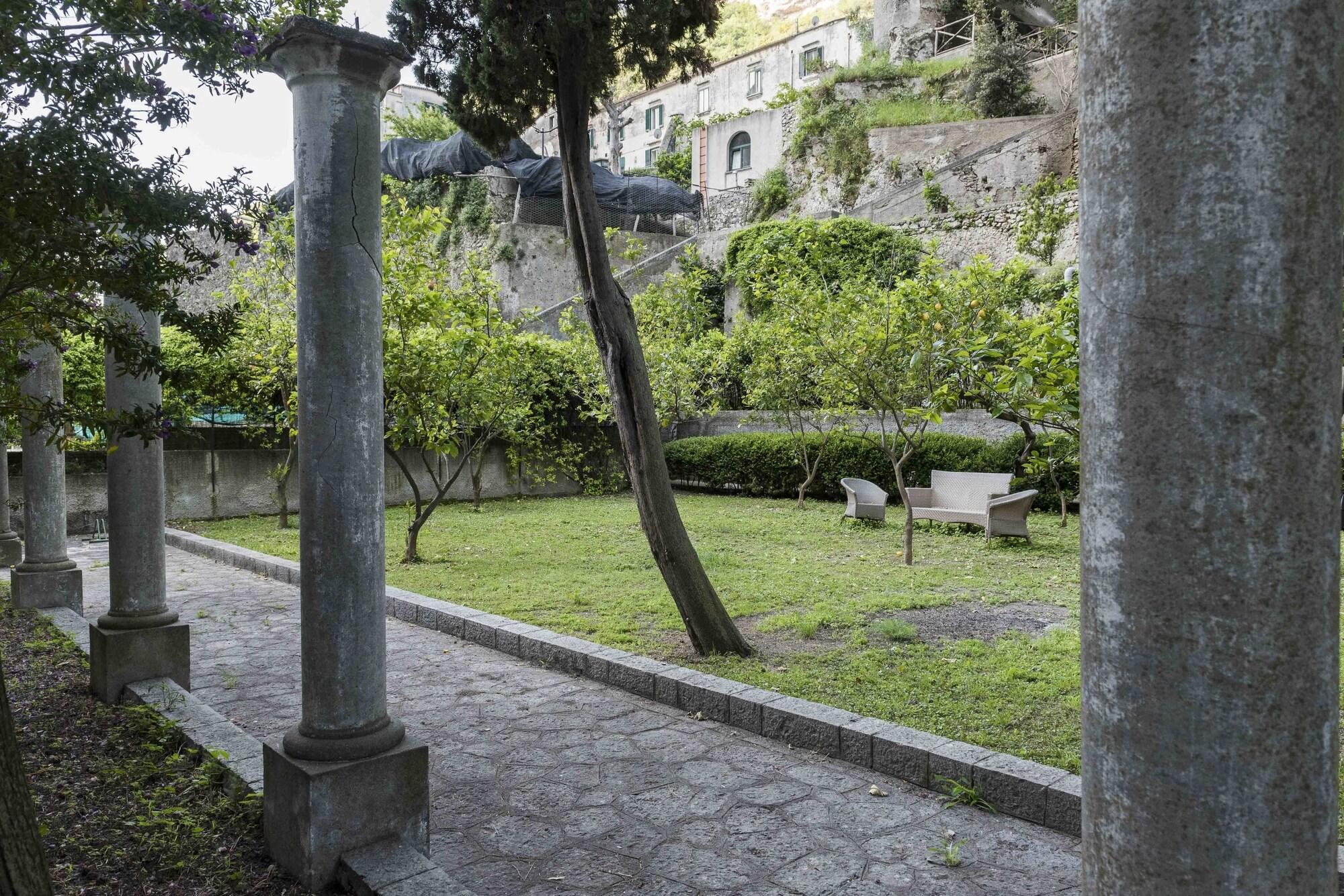Hotel Villa Annalara Charme And Relax Amalfi Luaran gambar