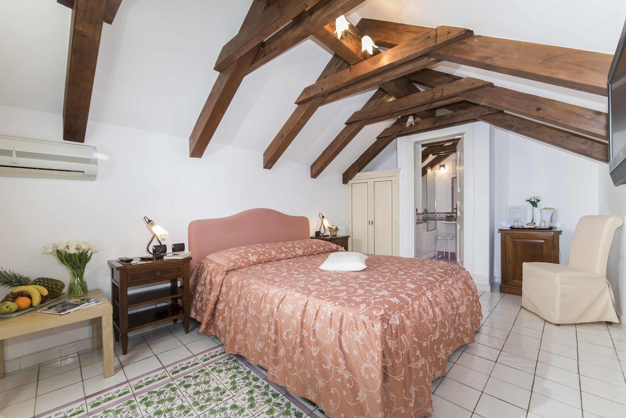 Hotel Villa Annalara Charme And Relax Amalfi Luaran gambar
